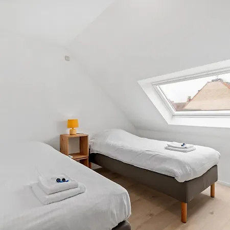 Marlie S - Comfort Stadsapp Met Zonnig Terras Lägenhet Nieuwpoort